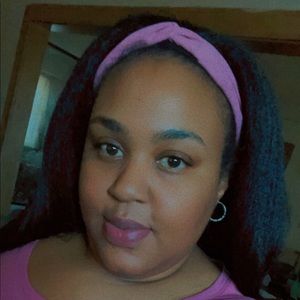 Meet your Posher, Chiffon